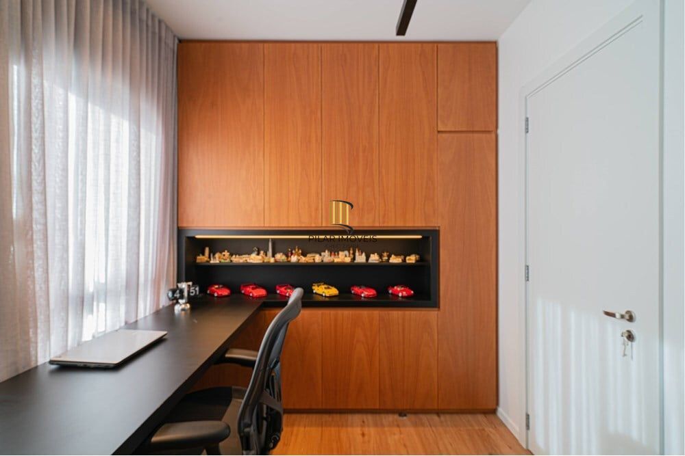 Apartamento 2 dormitórios no bairro Vila Ipiranga