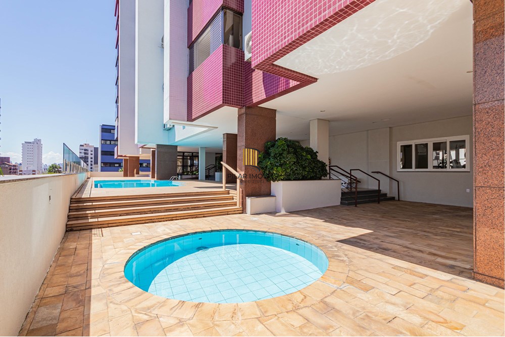 Apartamento 3 dormitórios no bairro Menino Deus