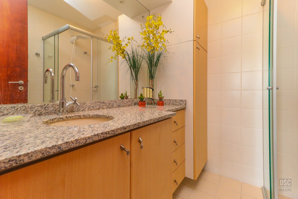 Cobertura 3 dormitórios no bairro Passo da Areia