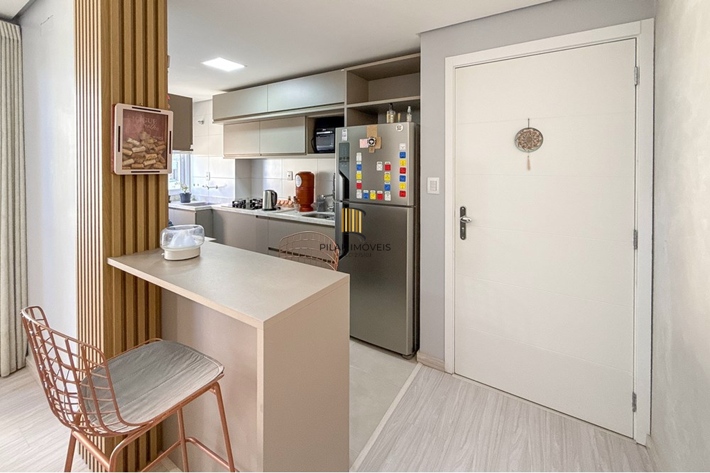 Apartamento 2 dormitórios no bairro Centro