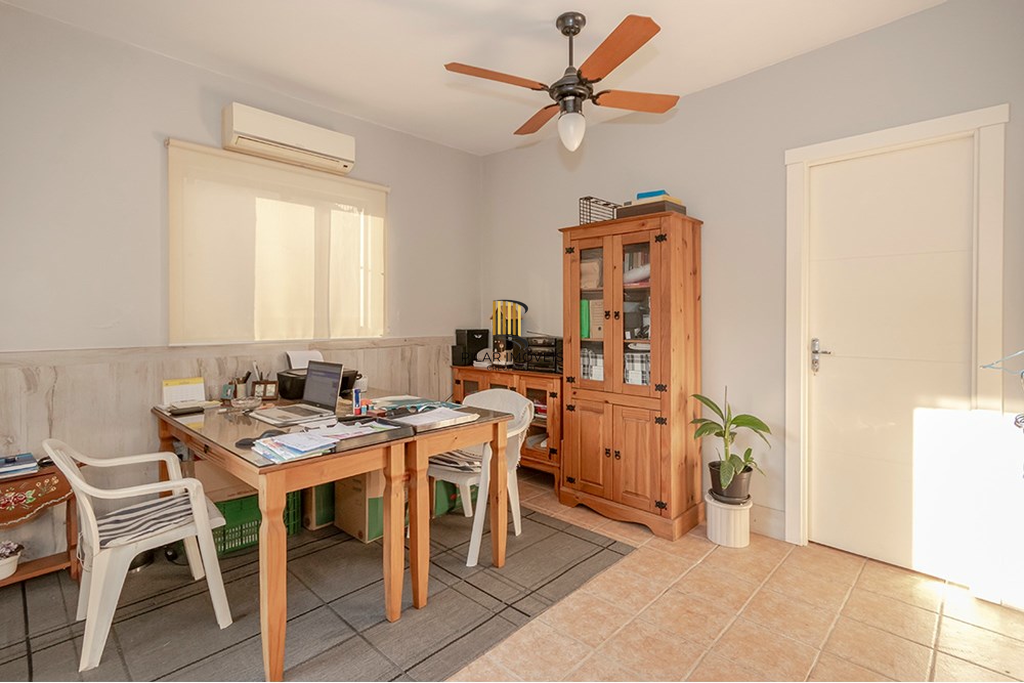 Casa 3 dormitórios no bairro Sarandi