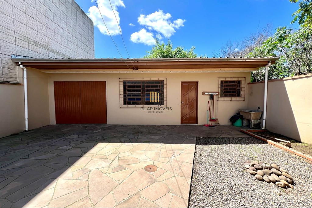 Casa 3 dormitórios no bairro Rio Branco