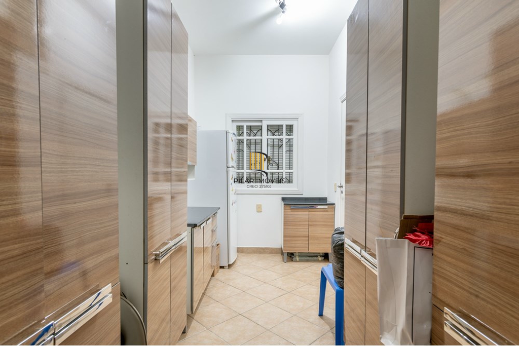 Casa 4 dormitórios no bairro Ipanema