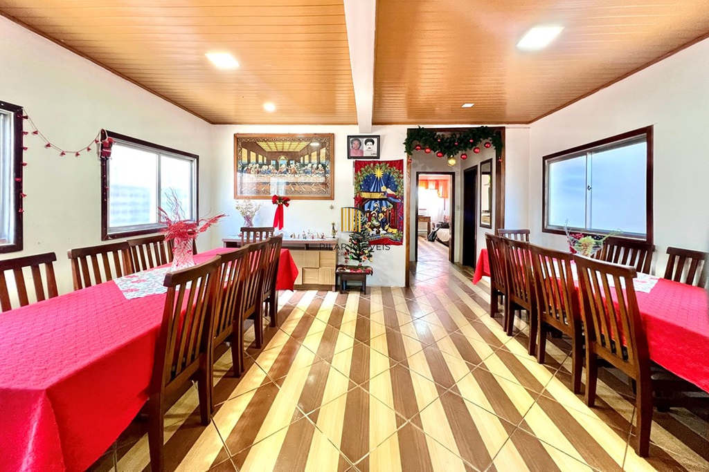 Casa 4 dormitórios no bairro Estância Velha