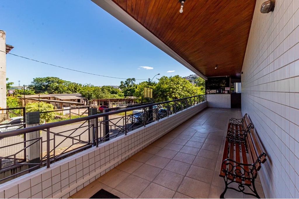 Apartamento 2 dormitórios no bairro Cavalhada