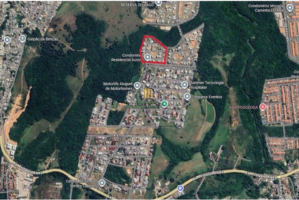 Terreno no bairro Morro Santana