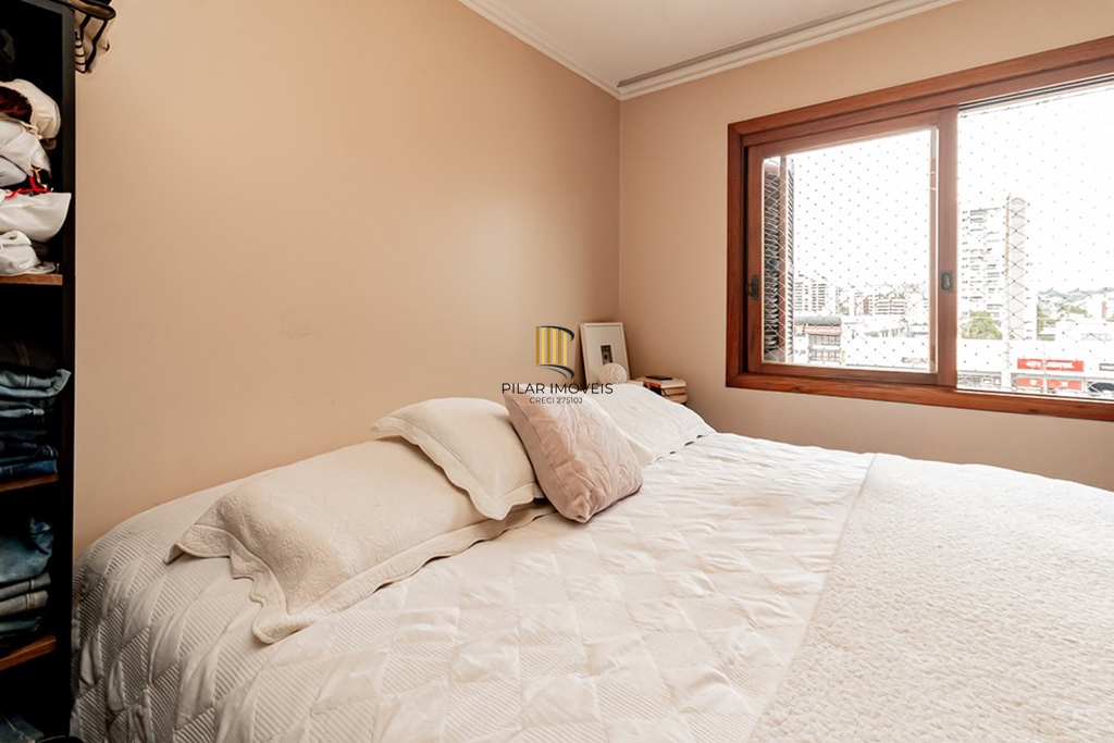 Apartamento 3 dormitórios no bairro Menino Deus