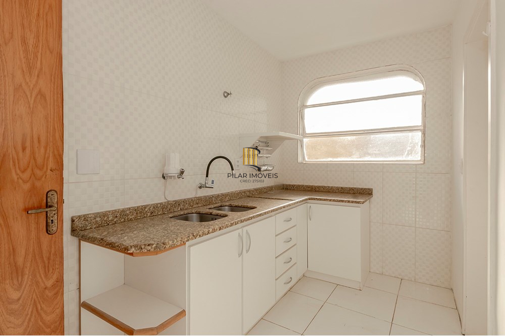 Cobertura 3 dormitórios no bairro Mont Serrat