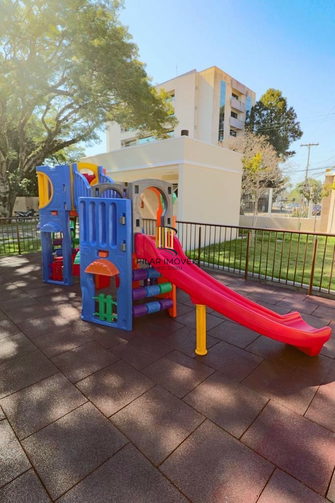 Apartamento 2 dormitórios no bairro Morro Santana