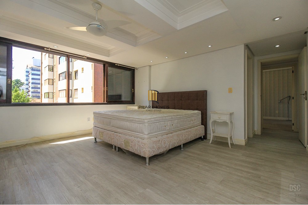 Apartamento 3 dormitórios no bairro Petrópolis