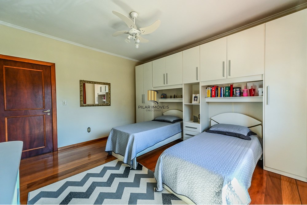 Casa de Condomínio 3 dormitórios no bairro Nonoai