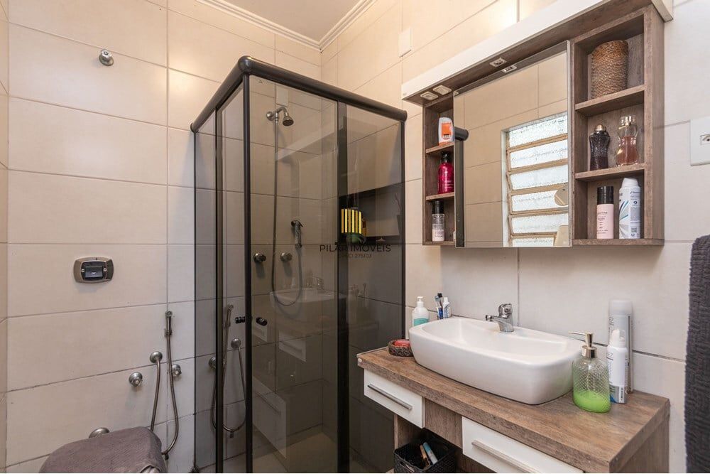 Casa 3 dormitórios no bairro Chácara das Pedras