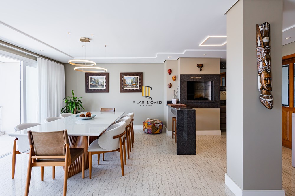 Casa 3 dormitórios no bairro Chácara das Pedras