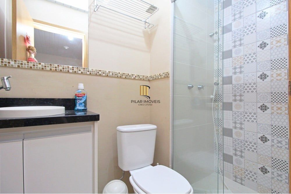Casa 3 dormitórios no bairro Hípica