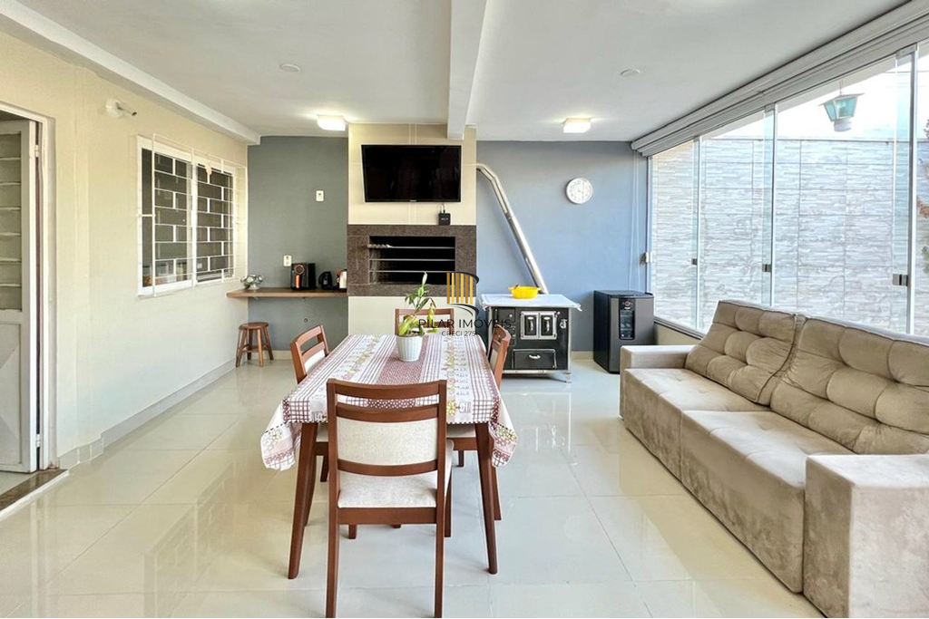 Casa 2 dormitórios no bairro Harmonia