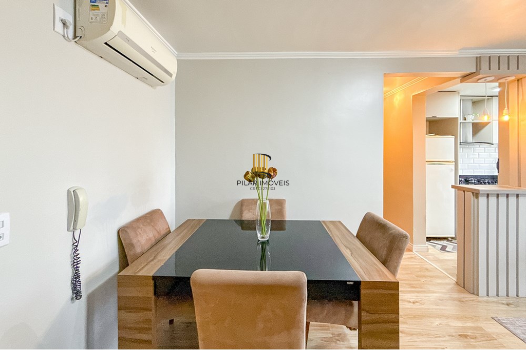 Apartamento 2 dormitórios no bairro Lomba da Palmeira