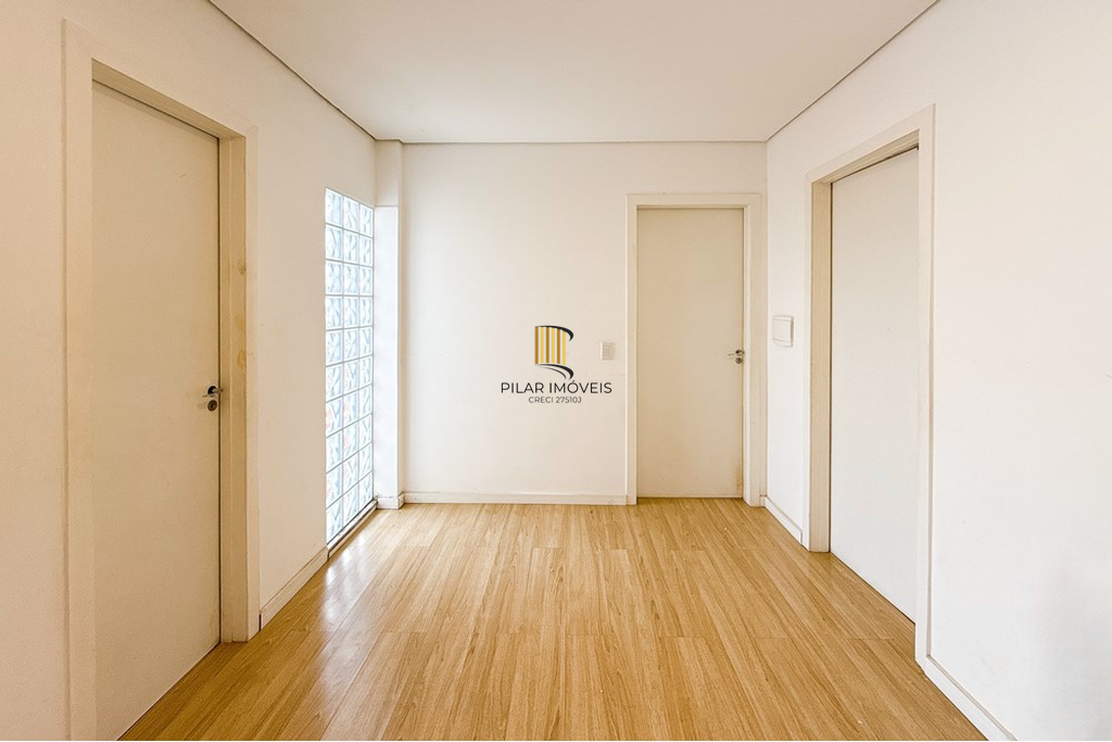 Casa 2 dormitórios no bairro São José