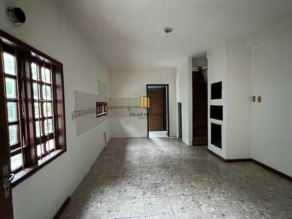 Casa 3 dormitórios no bairro Califórnia