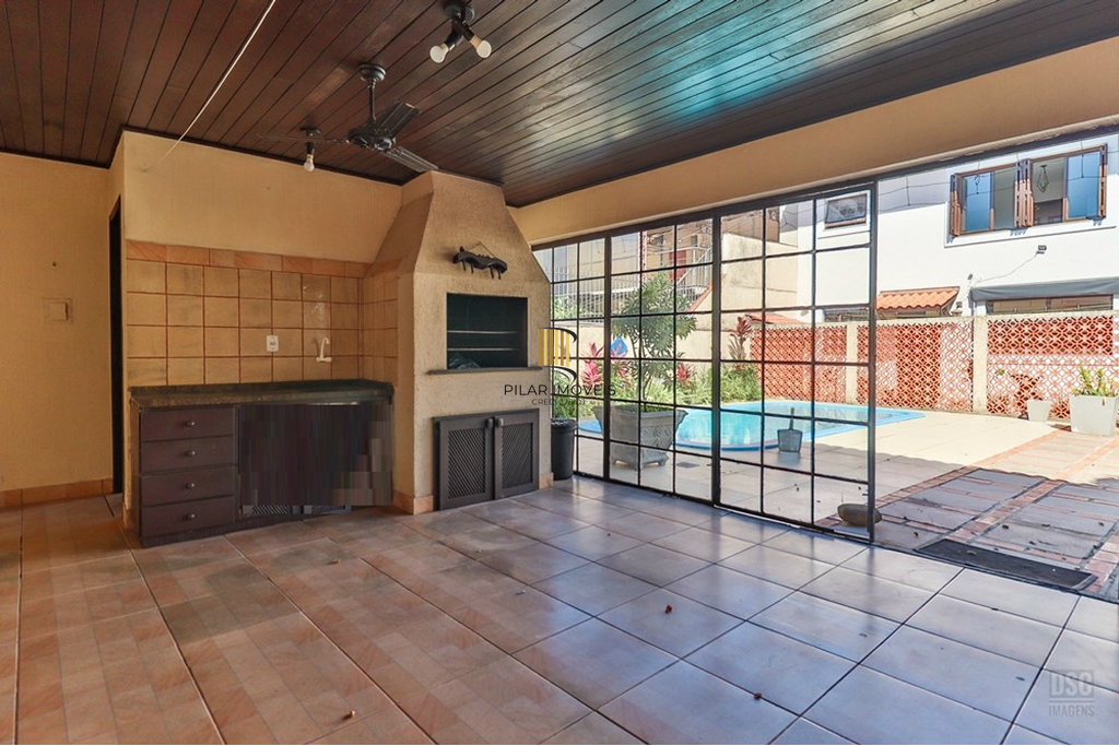 Casa 3 dormitórios no bairro Ipanema