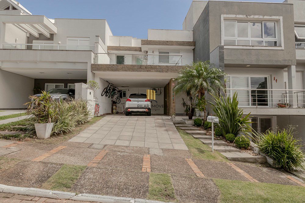 Casa de Condomínio 3 dormitórios no bairro Vila Nova