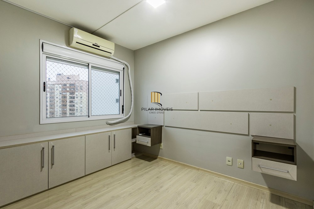 Apartamento 3 dormitórios no bairro Vila Ipiranga