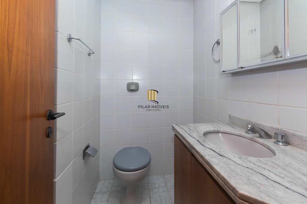 Apartamento 2 dormitórios no bairro Bom Fim