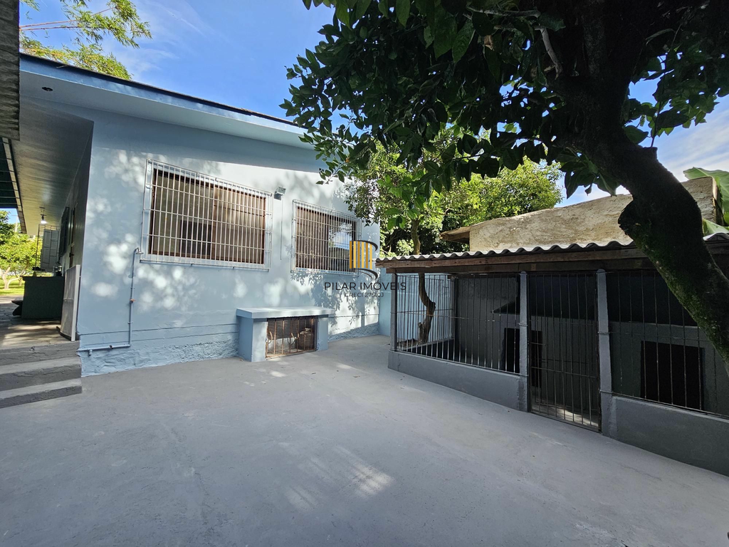 Casa 2 dormitórios no bairro Espírito Santo