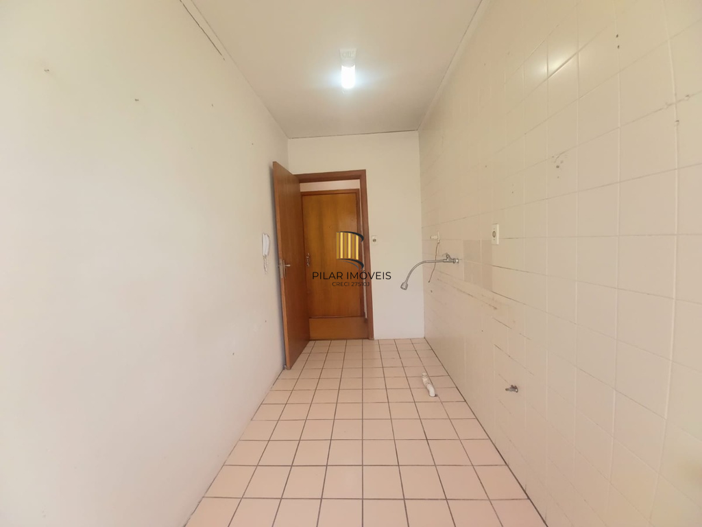Apartamento 2 dormitórios no bairro Sarandi