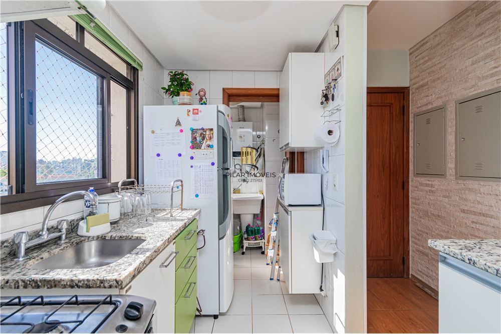 Apartamento 2 dormitórios no bairro Menino Deus