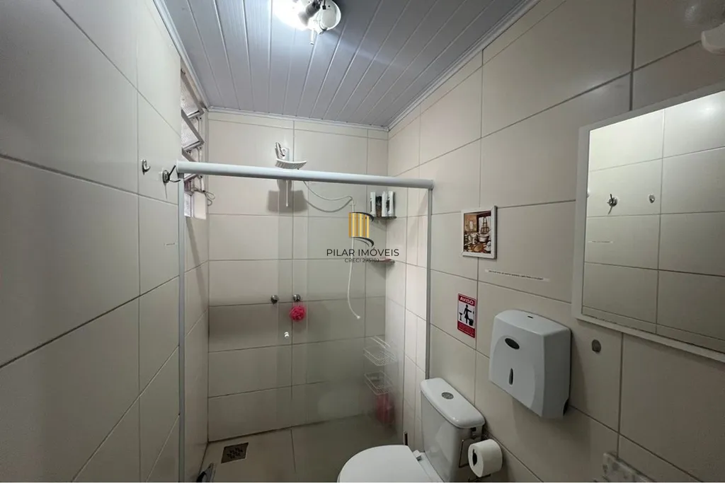 Casa 5 dormitórios no bairro Partenon