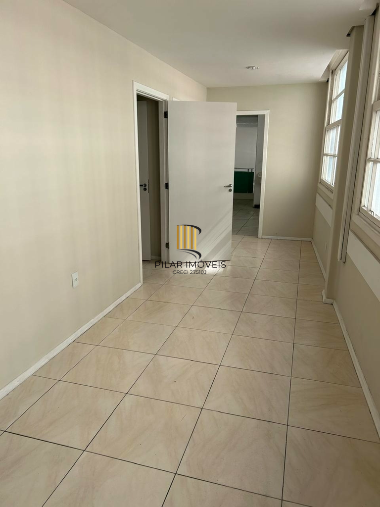 Apartamento 2 dormitórios no bairro Centro Histórico