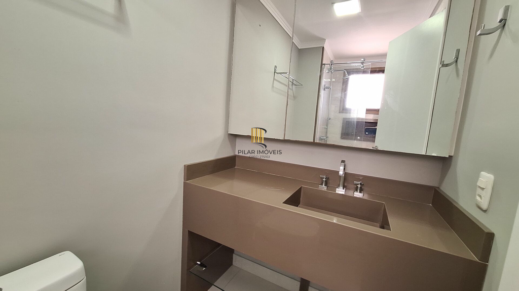 Apartamento 3 dormitórios no bairro Cristal