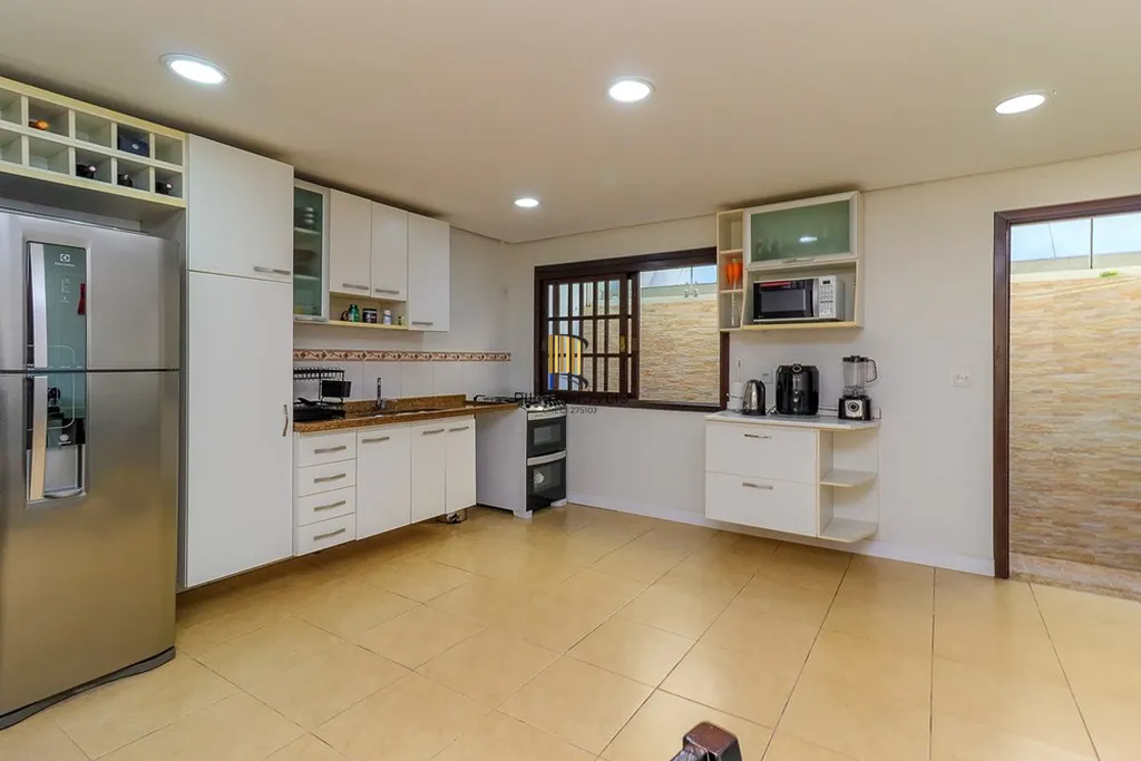 Casa 3 dormitórios no bairro Sarandi