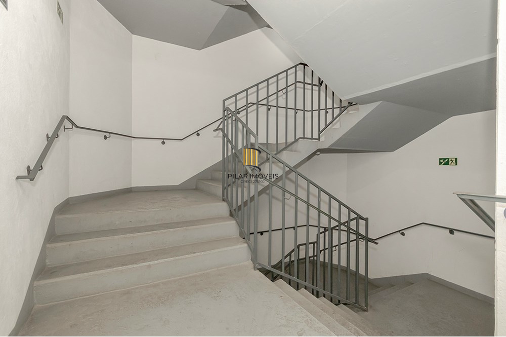 Apartamento 2 dormitórios no bairro Vila Ipiranga