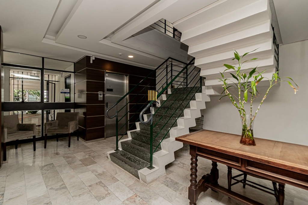 Cobertura 4 dormitórios no bairro Bela Vista