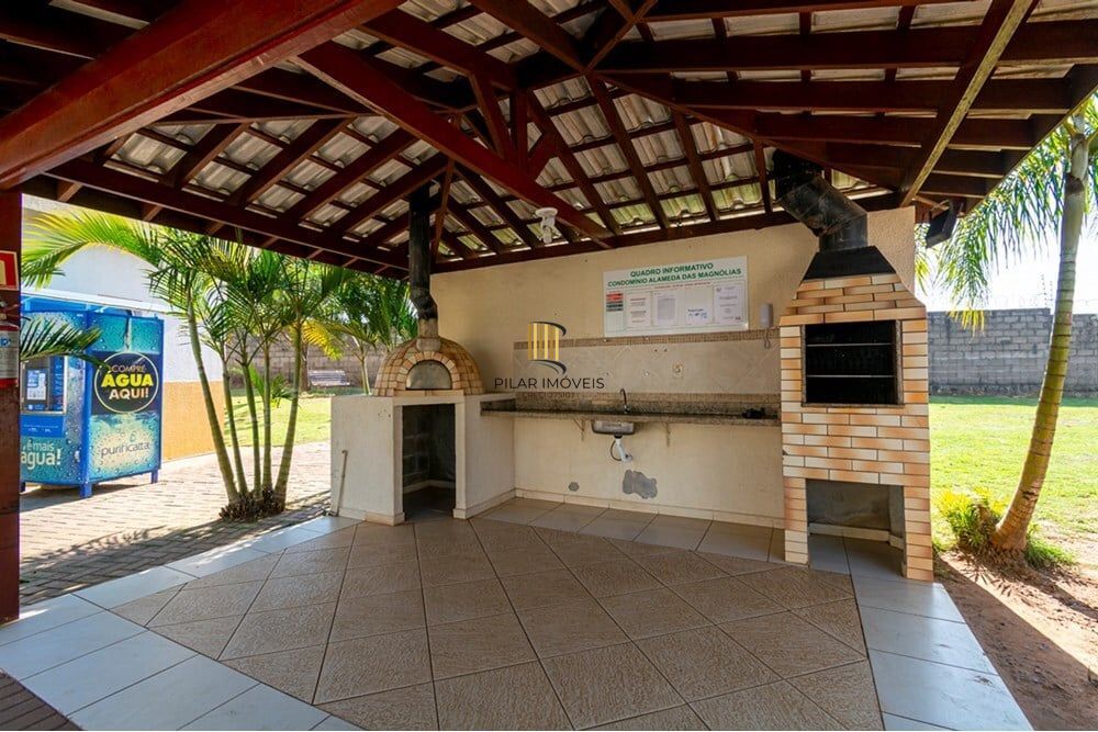 Casa de Condomínio 2 dormitórios no bairro Igara