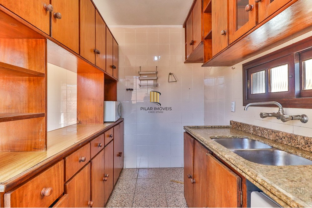 Casa 3 dormitórios no bairro Ipanema