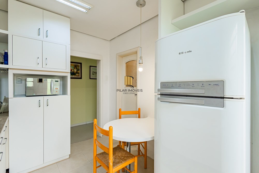 Casa 5 dormitórios no bairro Petrópolis