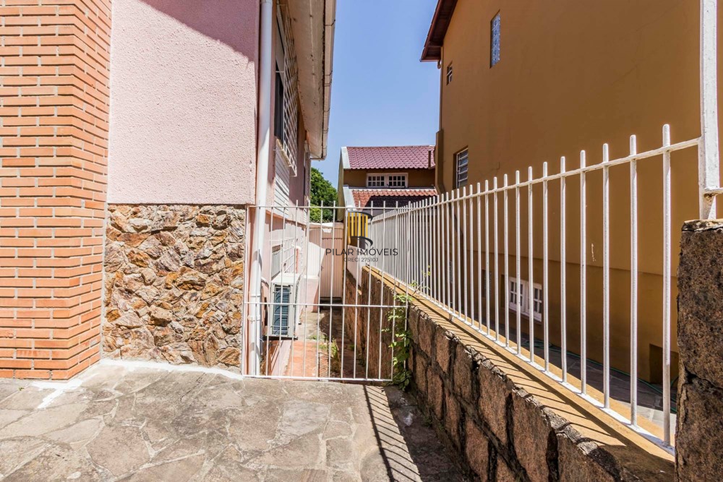 Casa de Condomínio 3 dormitórios no bairro Santa Tereza