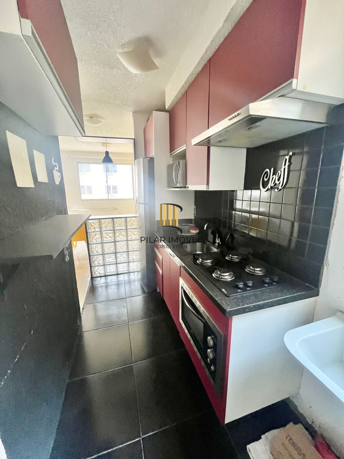 Apto 2 Dormitórios, Sala, Cozinha, Banheiro, semimob, 01 vaga garagem-rotativa