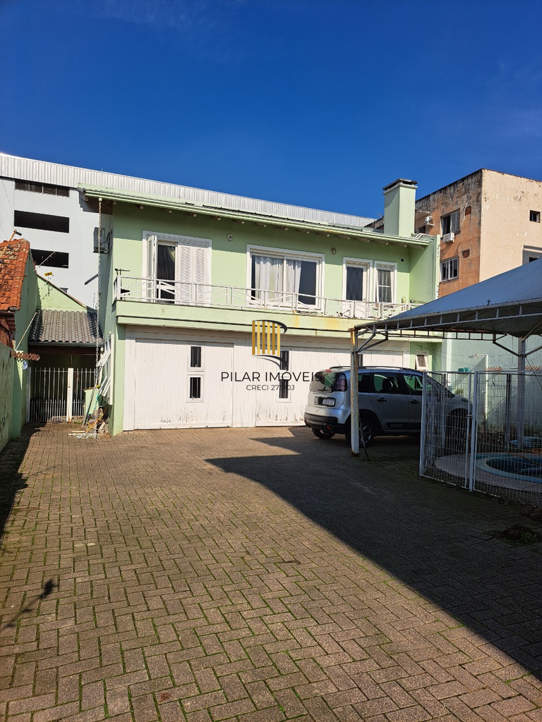 Casa 4 dormitórios no bairro Cristal