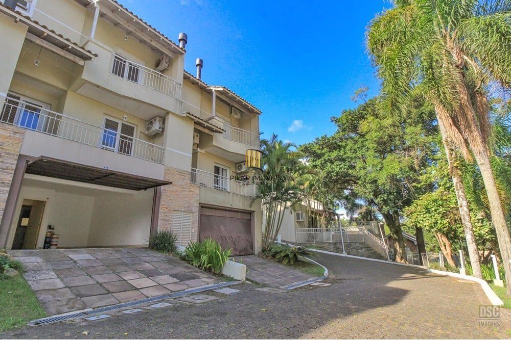 Casa de Condomínio 3 dormitórios no bairro Vila Conceição