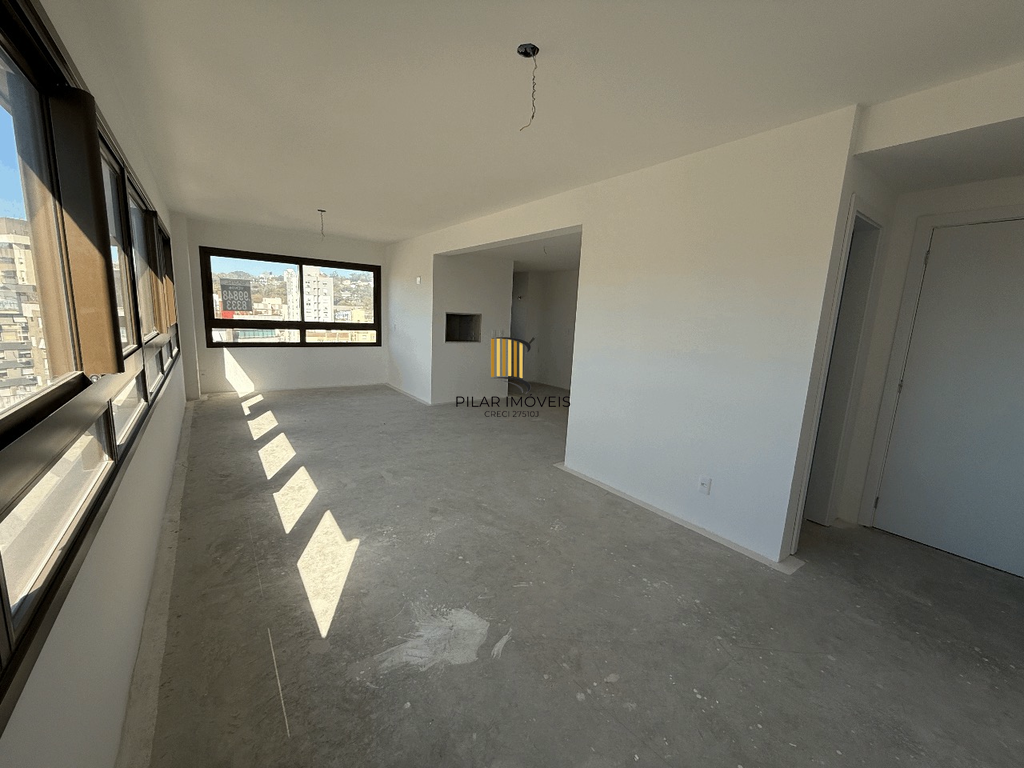 Apartamento 3 dormitórios no bairro Menino Deus