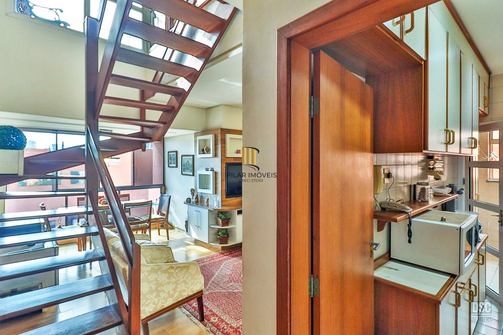 Cobertura 3 dormitórios no bairro Passo da Areia