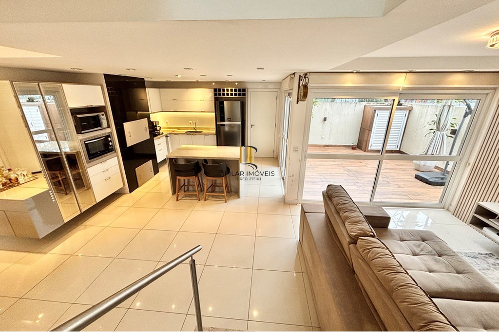 Casa 3 dormitórios no bairro Moinhos de Vento