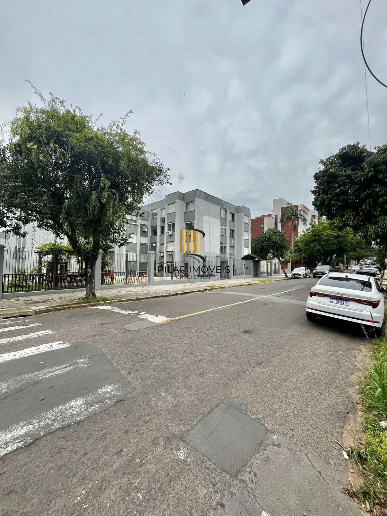 Apartamento 2 dormitórios no bairro Vila Ipiranga