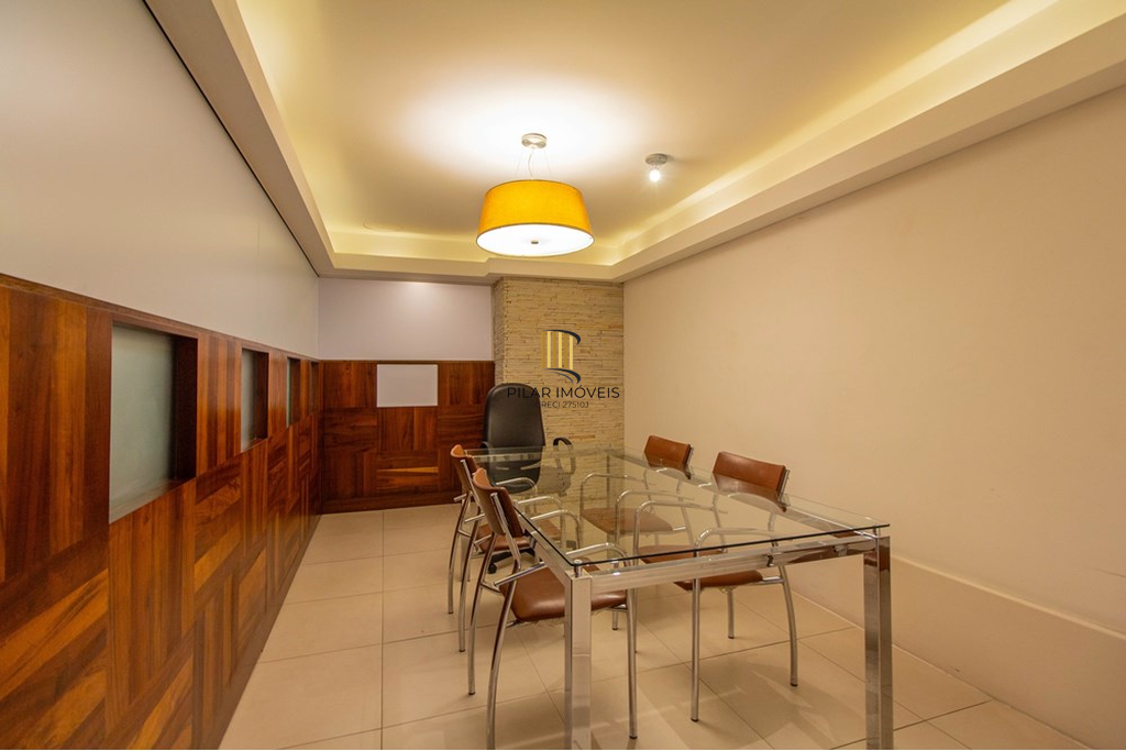 Apartamento 4 dormitórios no bairro Boa Vista