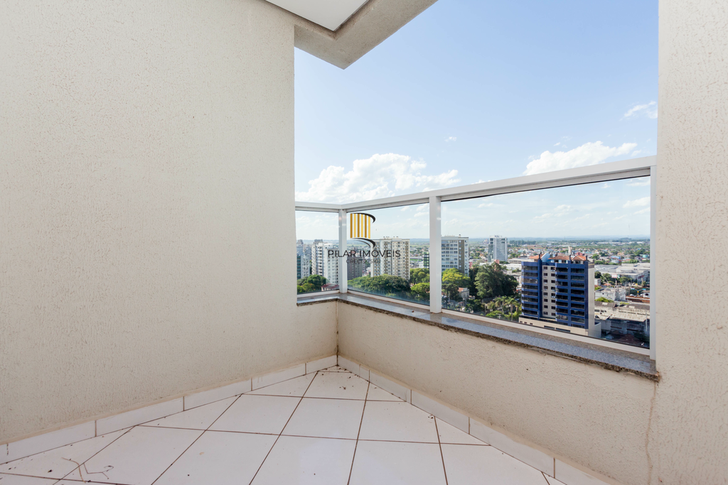 Cobertura 3 dormitórios no bairro Centro