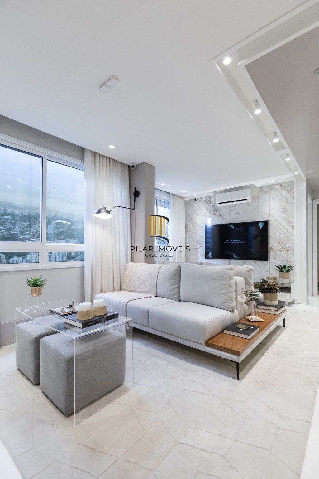 Apartamento 2 dormitórios no bairro Passo da Areia
