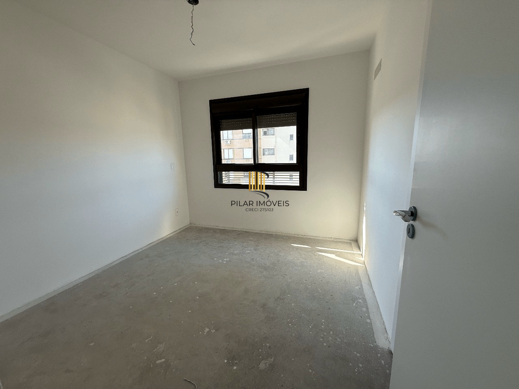 Apartamento 3 dormitórios no bairro Menino Deus